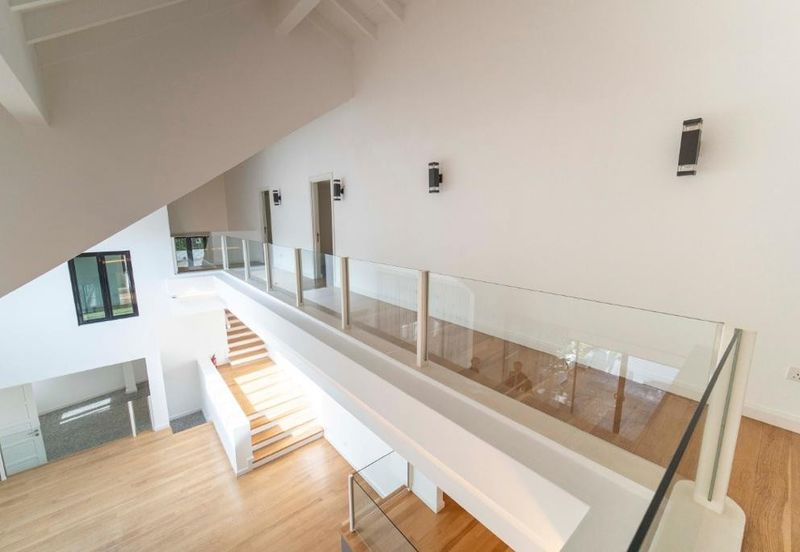 Bukit Pantai (Pantai Hill)