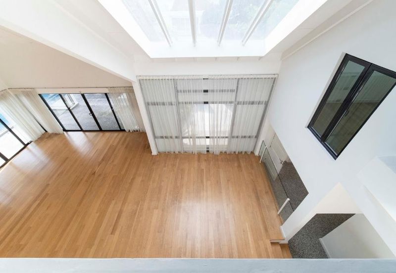 Bukit Pantai (Pantai Hill)