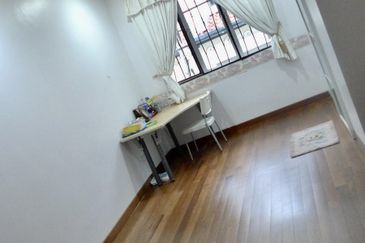 Seksyen 4, Kota Damansara