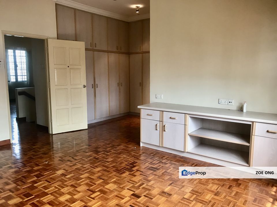 Near to SJKC Damansara,  Good for own reno, Selangor, Petaling Jaya