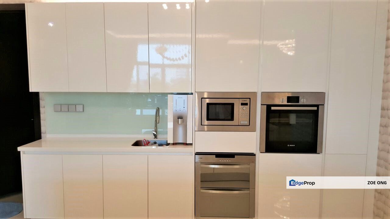 Full Reno Unit Spacious layout Golf View, Selangor, Tropicana