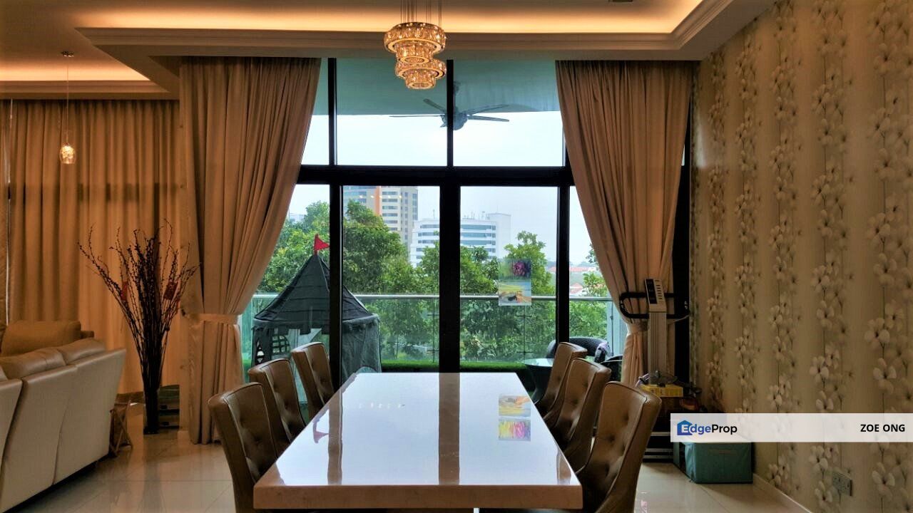 Full Reno Unit Spacious layout Golf View, Selangor, Tropicana