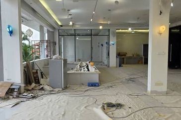 Newly built super big bungalow for Rent at Kota Damansara Petaling Jaya