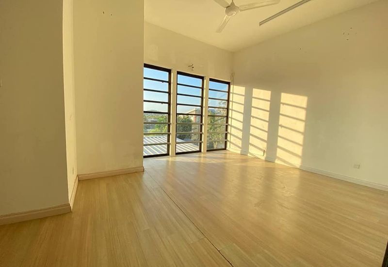 Cahaya SPK, Seksyen U9