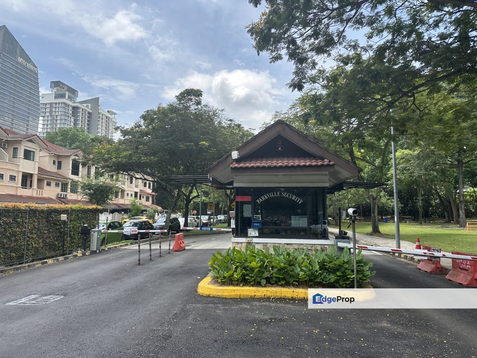 Kota Damansara parkville town house , Selangor, Sunway Damansara