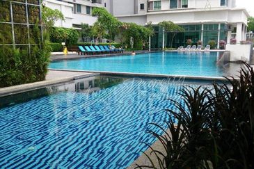 Nautica Lake Suites @ Sunway South Quay