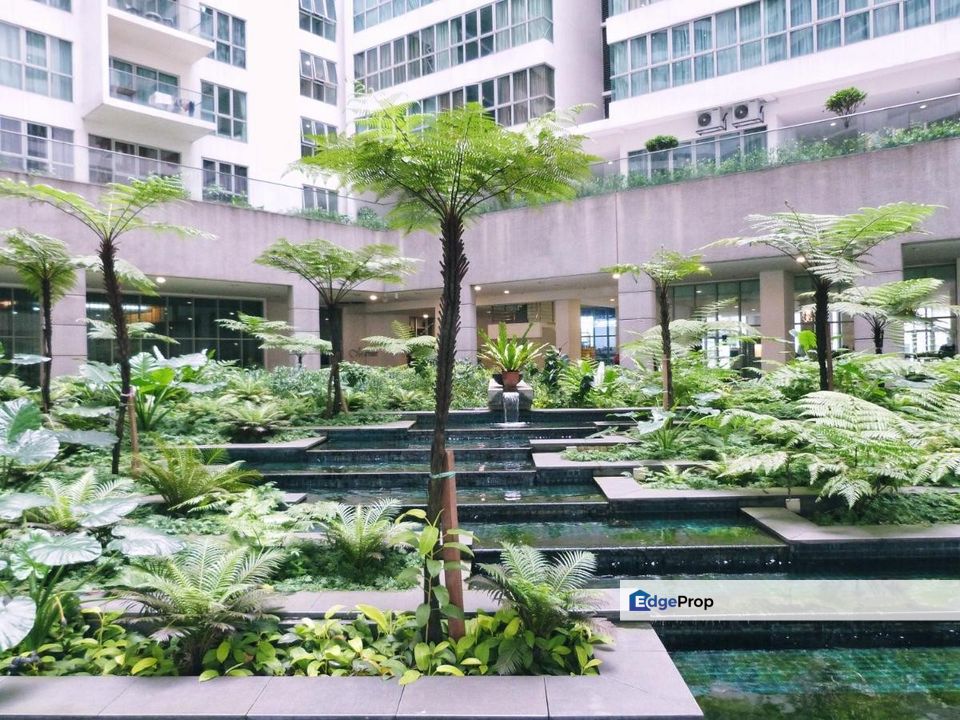 Regalia Residence KL City! Sky Pool! KLCC! Below Market Price! Good Buy! Bank Lelong! Cheap! Upper View Regalia Hotel!, Kuala Lumpur, KL City