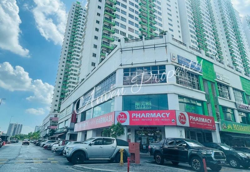 Parklane OUG Service Apartment