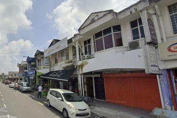 Taman Shahbandaraya Klang! Below Market Price! Good Buy! Bank Lelong! Cheap! 