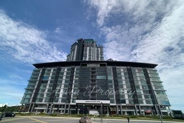 tbc ! Kenwingston Business Centre, Kenwingston Square Garden, Tamarind Square, Kenwingston Cyberjaya! Below Market Price! Good Buy! Bank Lelong!