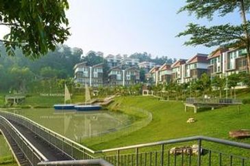 04 Aug ! The Rafflesia ! Below Market Price! Good Buy! Bank Lelong! Cheap!