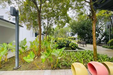 16 oct ! 16 Quartz Melawati Kuara 16! Zero Lot Bungalow! Below Market Price! Good Buy! Sunway Rydegway! Contours! 20 Trees West! Amber Hill