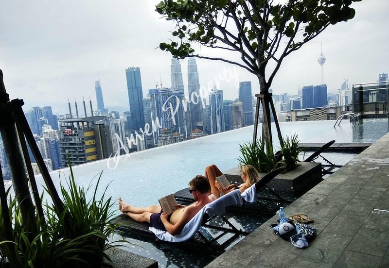 Expressionz Professional Suites