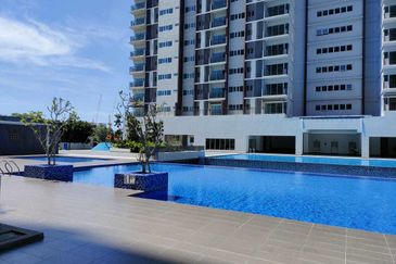 Galleria 2 @ Equine Park