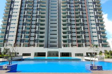 Galleria 2 @ Equine Park