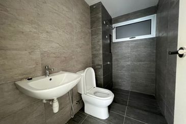 Galleria 2 @ Equine Park