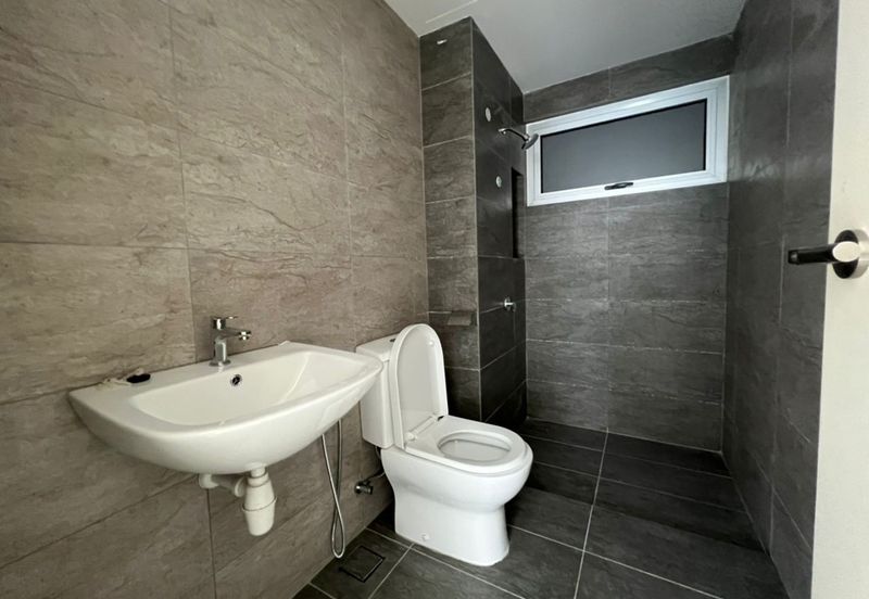 Galleria 2 @ Equine Park