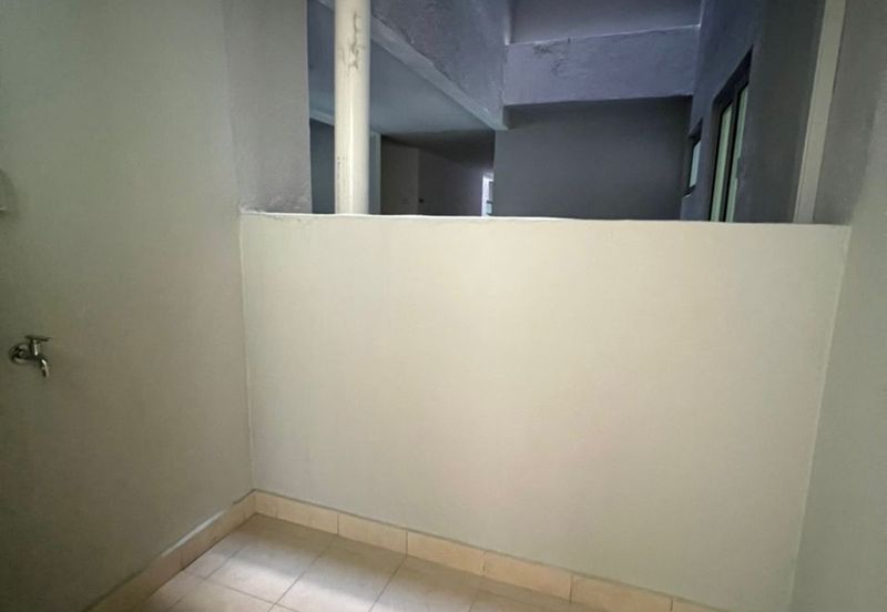 Galleria 2 @ Equine Park