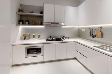 Galleria 2 @ Equine Park