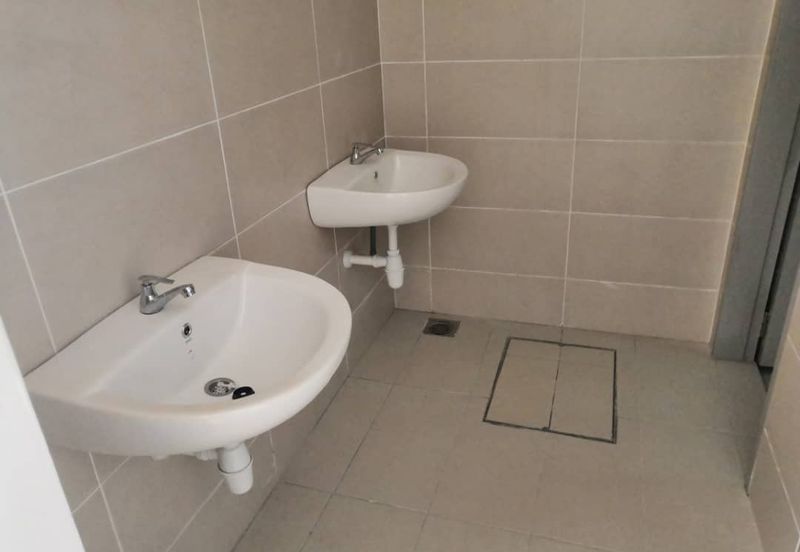 Sendayan Merchant Square