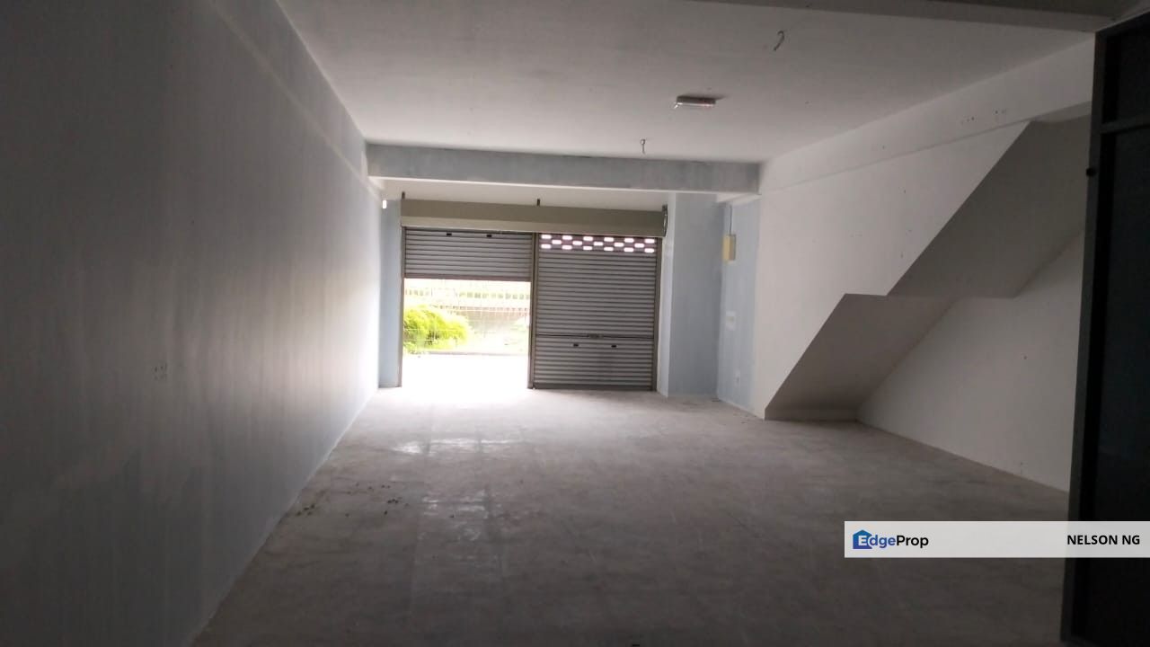 Bandar Sri Sendayan, Sendayan merchant square, Negeri Sembilan, Seremban