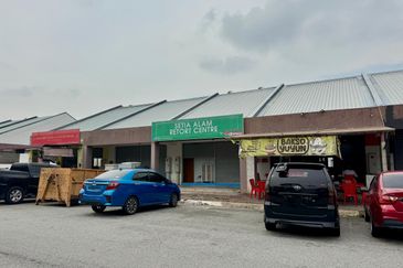 Limited High Traffic Shoplot @ Setia Alam, Shah Alam
