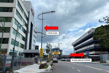 Crystal Plaza