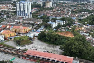 Seri Maya Condominium