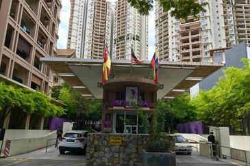 Seri Maya Condominium