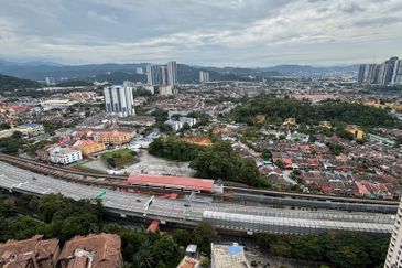 Seri Maya Condominium