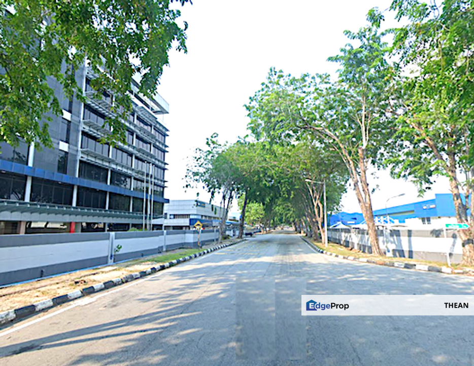 UPPER LEVEL WAREHOUSE WITH AIRCOND IN SECTION 15 , Selangor, Shah Alam