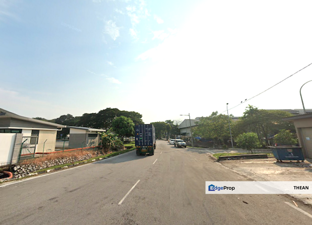 UPPER LEVEL WAREHOUSE WITH AIRCOND IN SECTION 15 , Selangor, Shah Alam