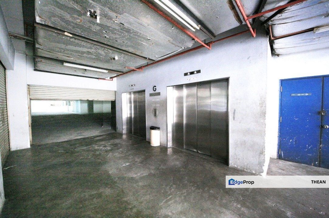PETALING JAYA SMALL WAREHOUSE FOR REN 24HR SECURITY, Selangor, Petaling Jaya