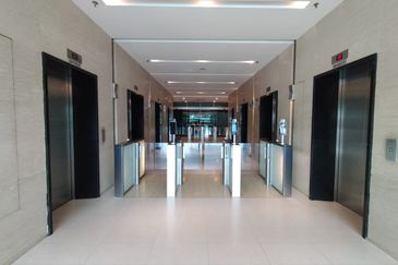 Menara 1 Dutamas (OFFICE UNIT), Publika Solaris Dutamas, Dutamas, Hartamas Heights, 6826sf, Basic Unit