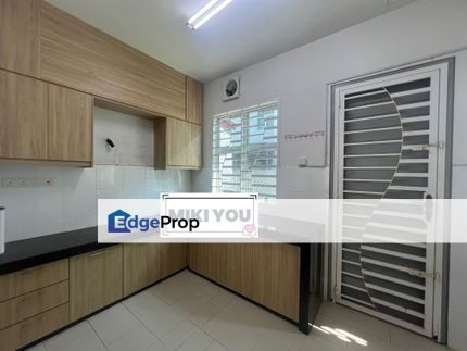 2 storey house, Chimes @ bandar rimbayu - Kitchen cabinet & air-condition , Selangor, Telok Panglima Garang