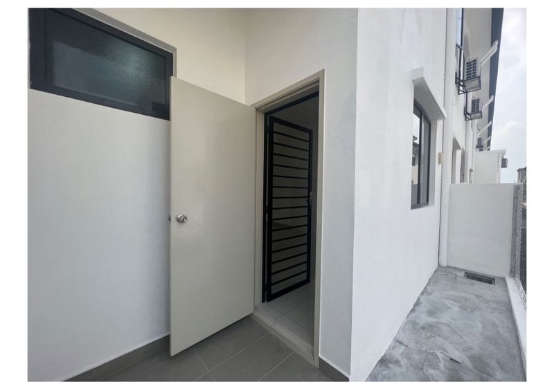 Robin @ Bandar Rimbayu