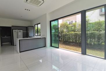 Bayou Creek, Leisure Farm