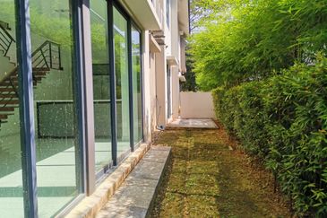 Bayou Creek, Leisure Farm