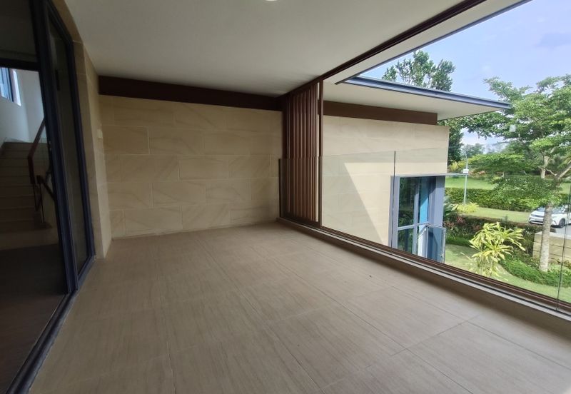 Forest City Golf Resort, Gelang Petah