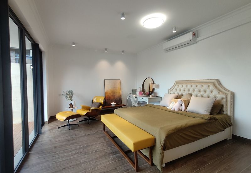 Forest City Golf Resort, Gelang Petah