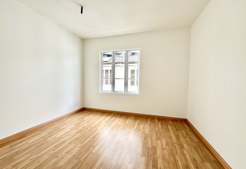 Semi Detached For Sale In Sungai Long