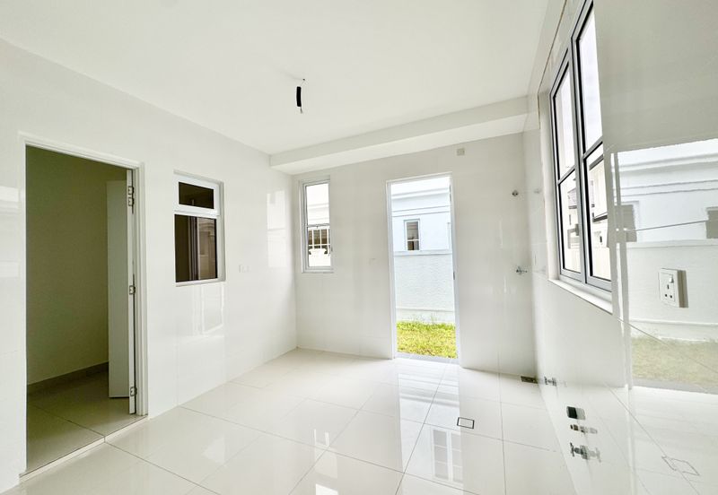 Semi Detached For Sale In Sungai Long