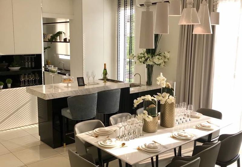 Reef Of Tropics, Setia Eco Glades