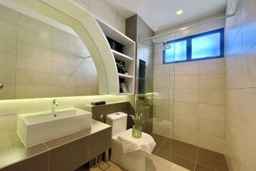 2 Storey House Freehold In Cyberjaya