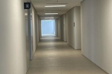 Menara EcoWorld (The Stride Strata Office @ BBCC)