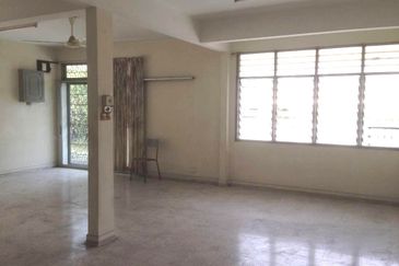 Double Storey Semi Detached House for sale at Taman OUG Kuala Lumpur