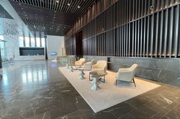 Menara EcoWorld (The Stride Strata Office @ BBCC)