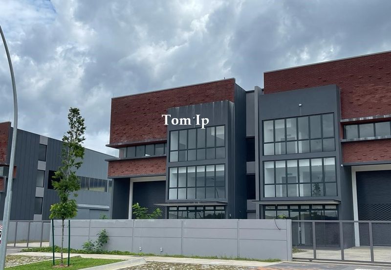 Semi Detached Factory For Rent at Sungai Buloh, Elmina Business Park