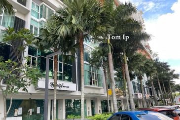 4 Storey Shop For Sale at Tiara Mutiara 2, Jalan Puchong, Old Klang Road