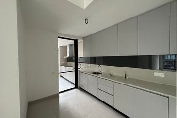 Astrea Residence (Residensi Astrea)